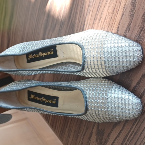 Moda Spana Silver Open Mesh Heels Womens Size 6.5 Evening Formal Shoes - Picture 2 of 8